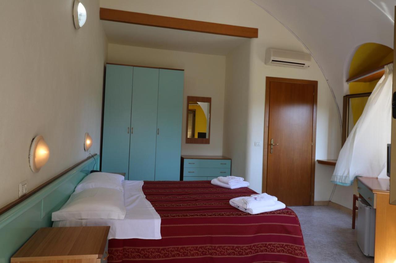 Nirvana Club Village Botricello Exteriér fotografie