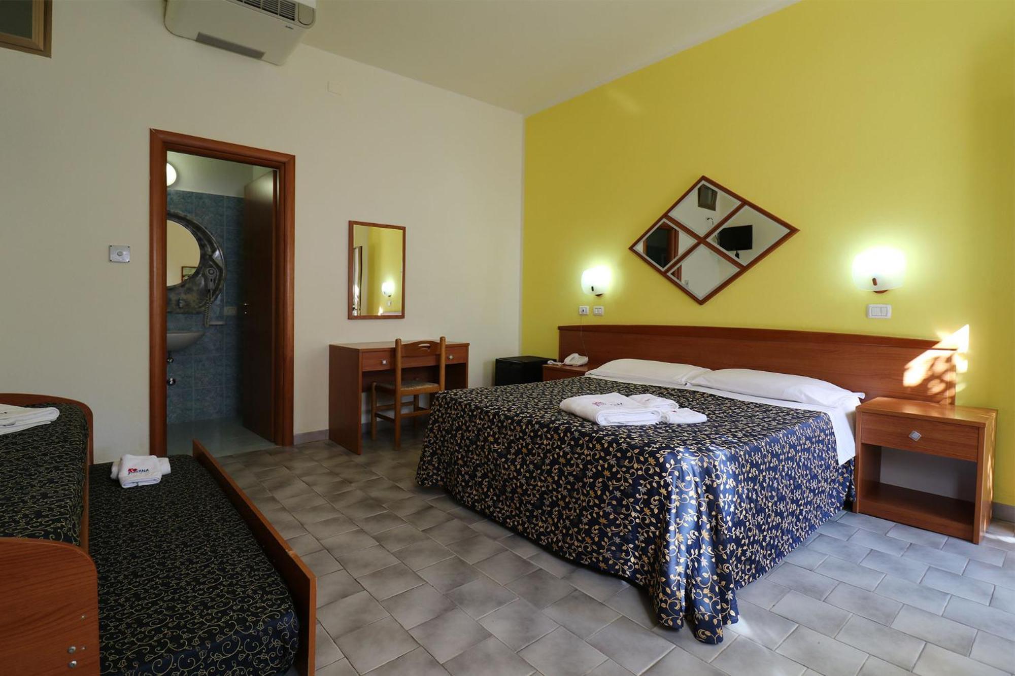 Nirvana Club Village Botricello Pokoj fotografie