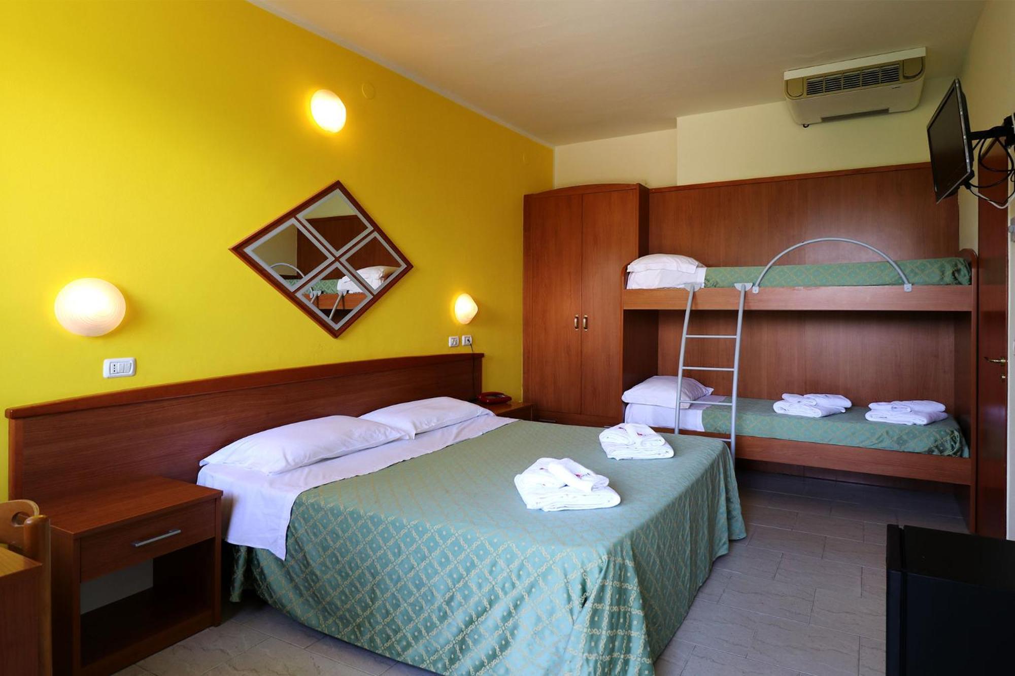 Nirvana Club Village Botricello Pokoj fotografie
